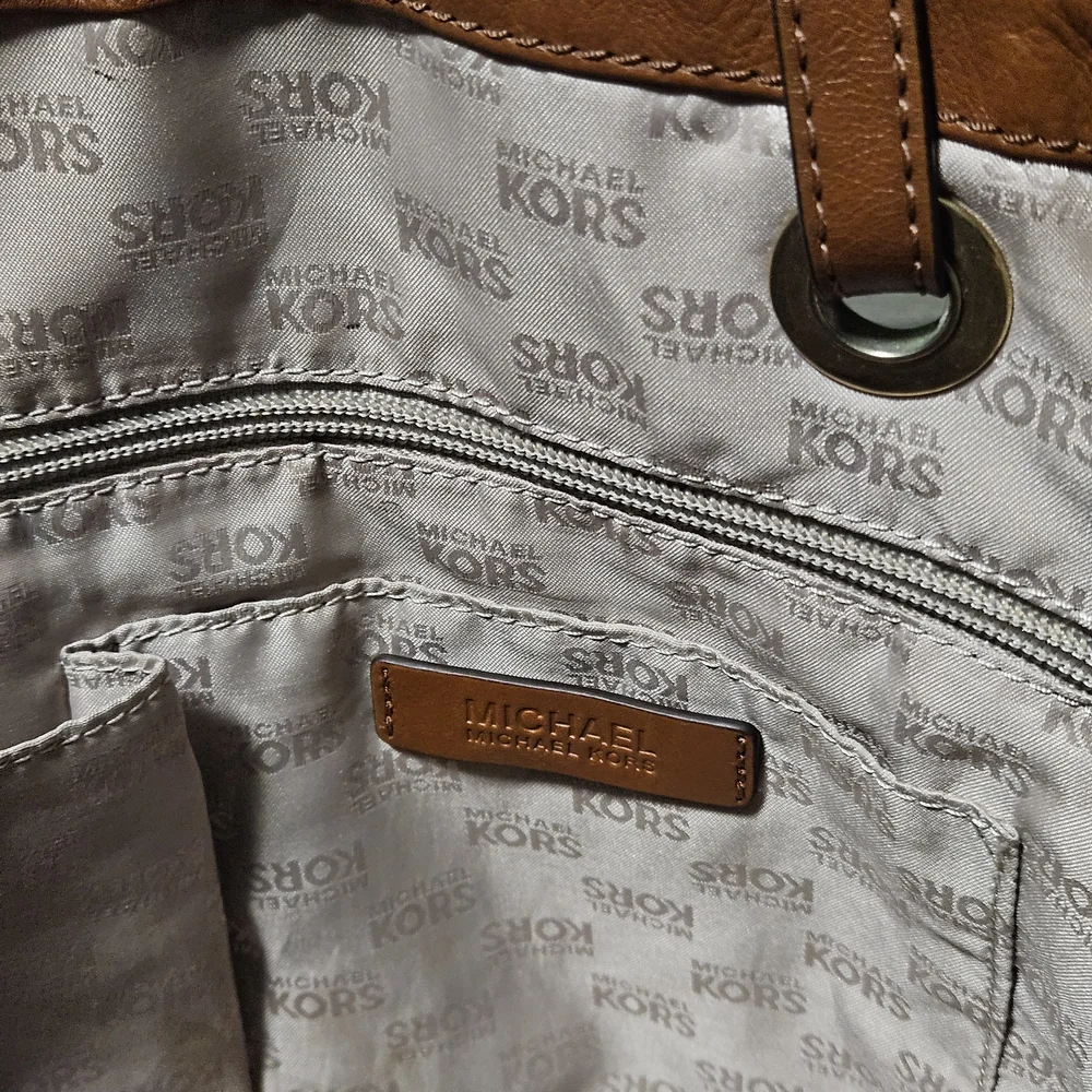 MICHAEL‎ KORS BROWN MEDIUM CARRYALL TOTE JET SET TRAVEL GRAPHIC LOGO BAG - Picture 16 of 16